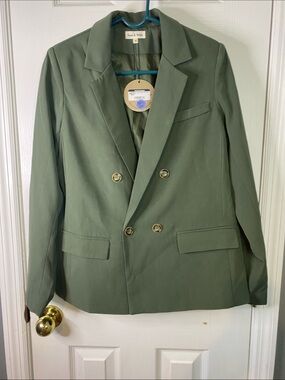 Aaron & Amber double-breasted blazer in sage green Size Small New With Tags.